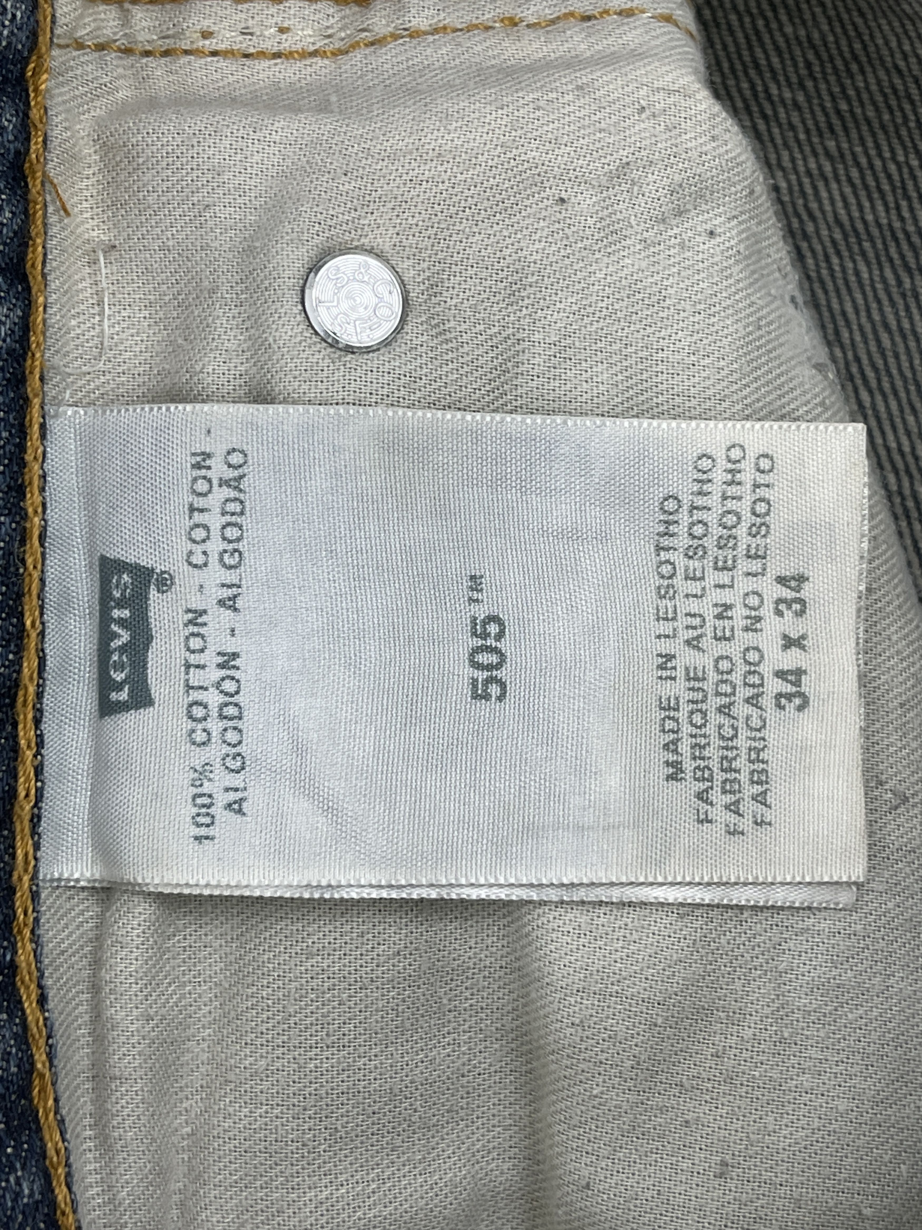 Levi's × Vintage Distressed Faded Blue Vintage Levis 505 Jeans DP2563 Size US 33 - 10 Thumbnail