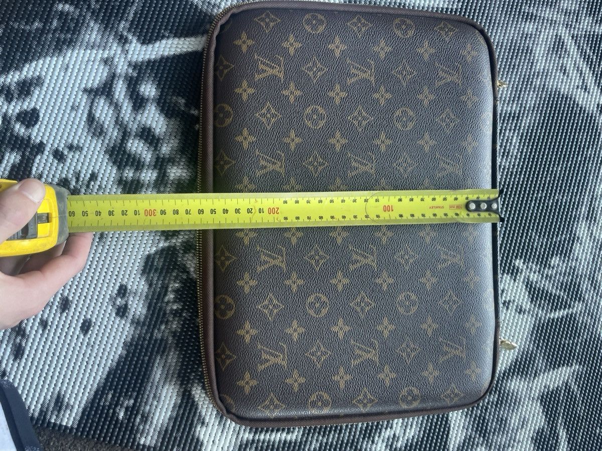 Louis Vuitton LV laptop monogram case Size ONE SIZE - 13 Thumbnail