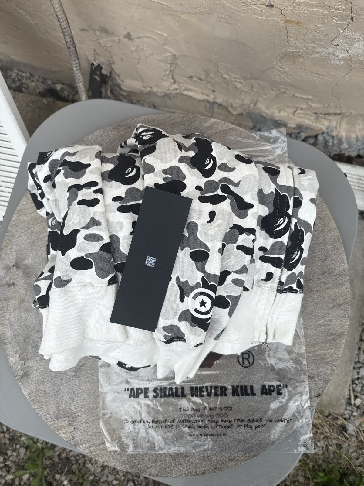 Bape Bape Hoodie Size US XL / EU 56 / 4 - 3 Thumbnail