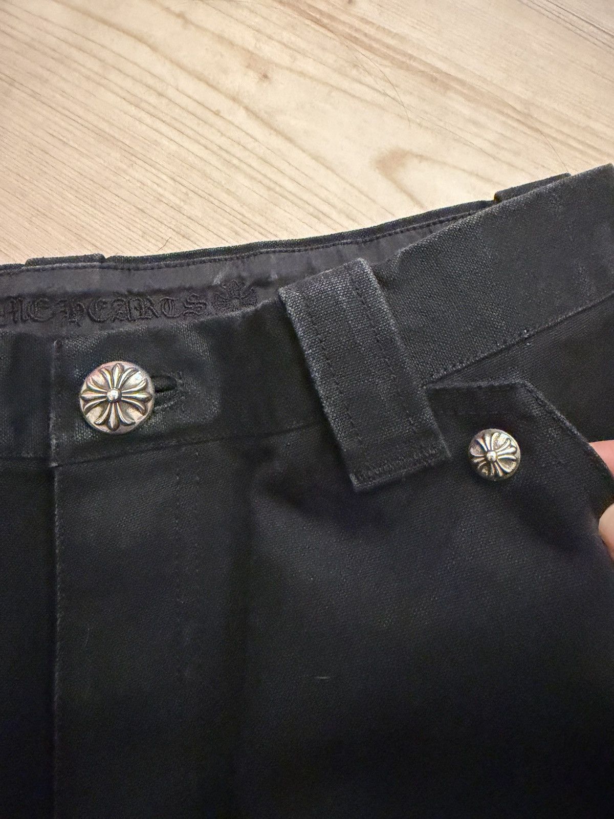 Chrome Hearts Chrome Hearts Flooded Cross Patch Carpenter Shorts Size US 31 - 12 Thumbnail
