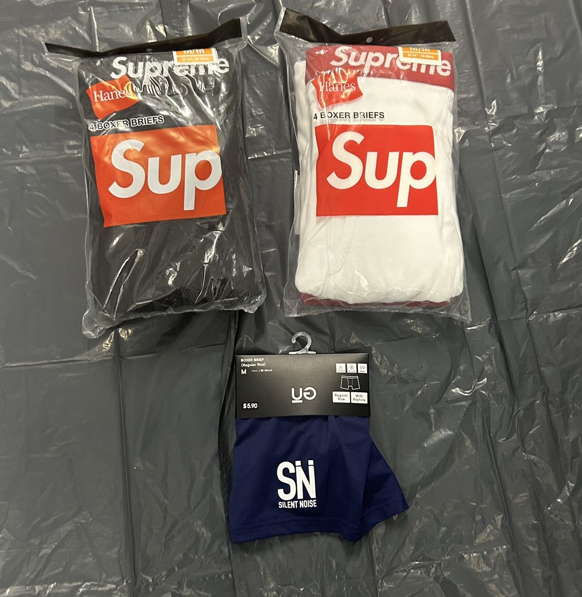 Hanes × Supreme Supreme Hanes Boxers Medium M 1x | Grailed