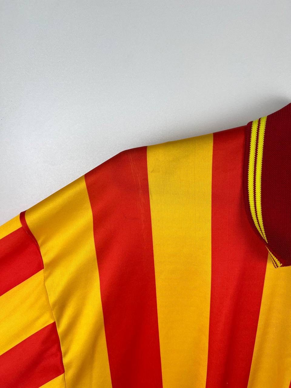 Vintage Galatasaray 11 Home 1996-1997 Soccer Long sleeve size L Size US L / EU 52-54 / 3 - 5 Thumbnail