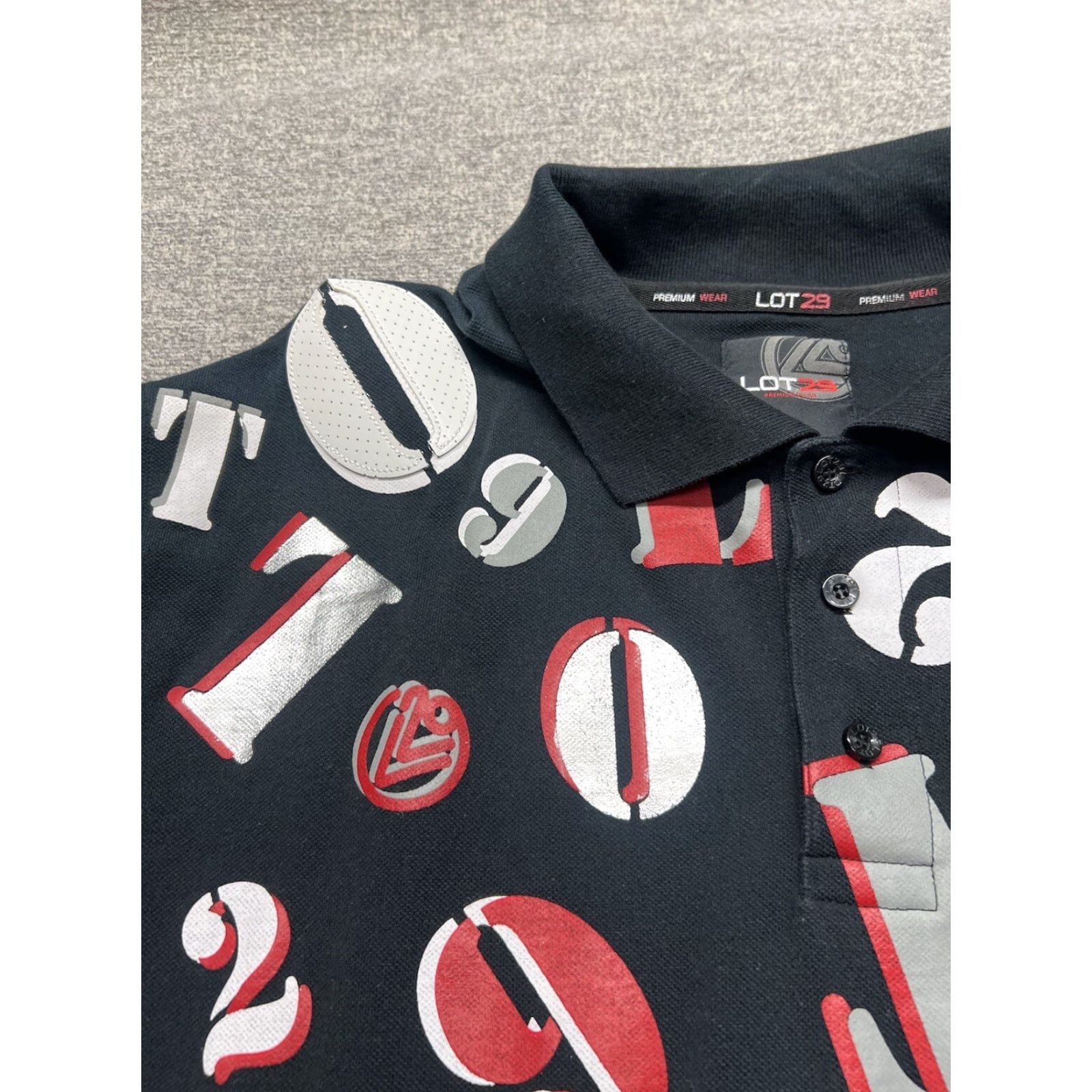 Vintage VINTAGE Lot 29 Men’s XL Polo Shirt Black Short Sleeve, Lot 29, Polo, Men, Black, Vintage, Looney Tunes, Sam, 100% Cotton Size US XL / EU 56 / 4 - 5 Thumbnail