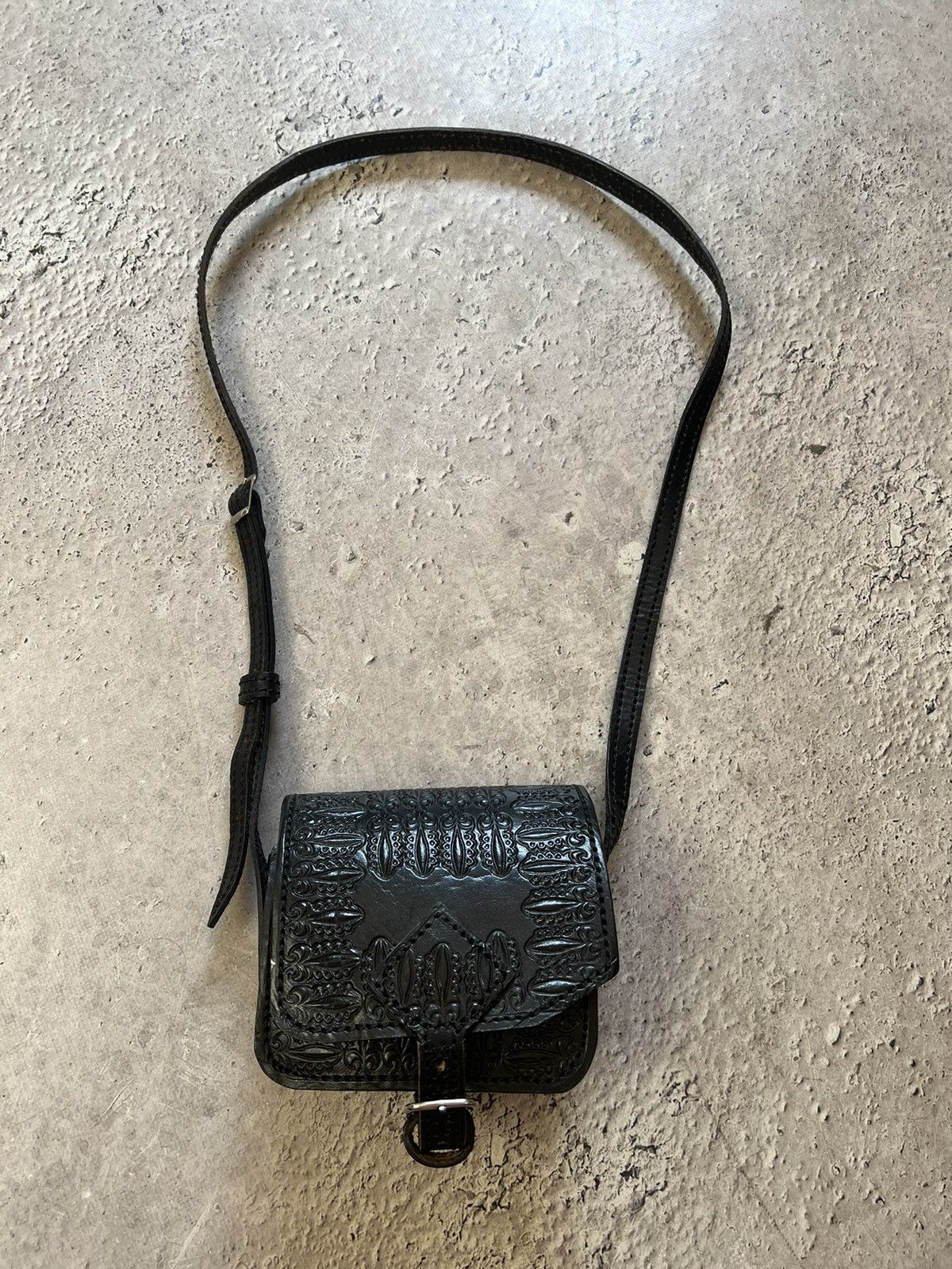 Japanese Brand VINTAGE Y2K LEATHER LGB STYLE KMRII LEATHER BAG Size ONE SIZE - 2 Thumbnail