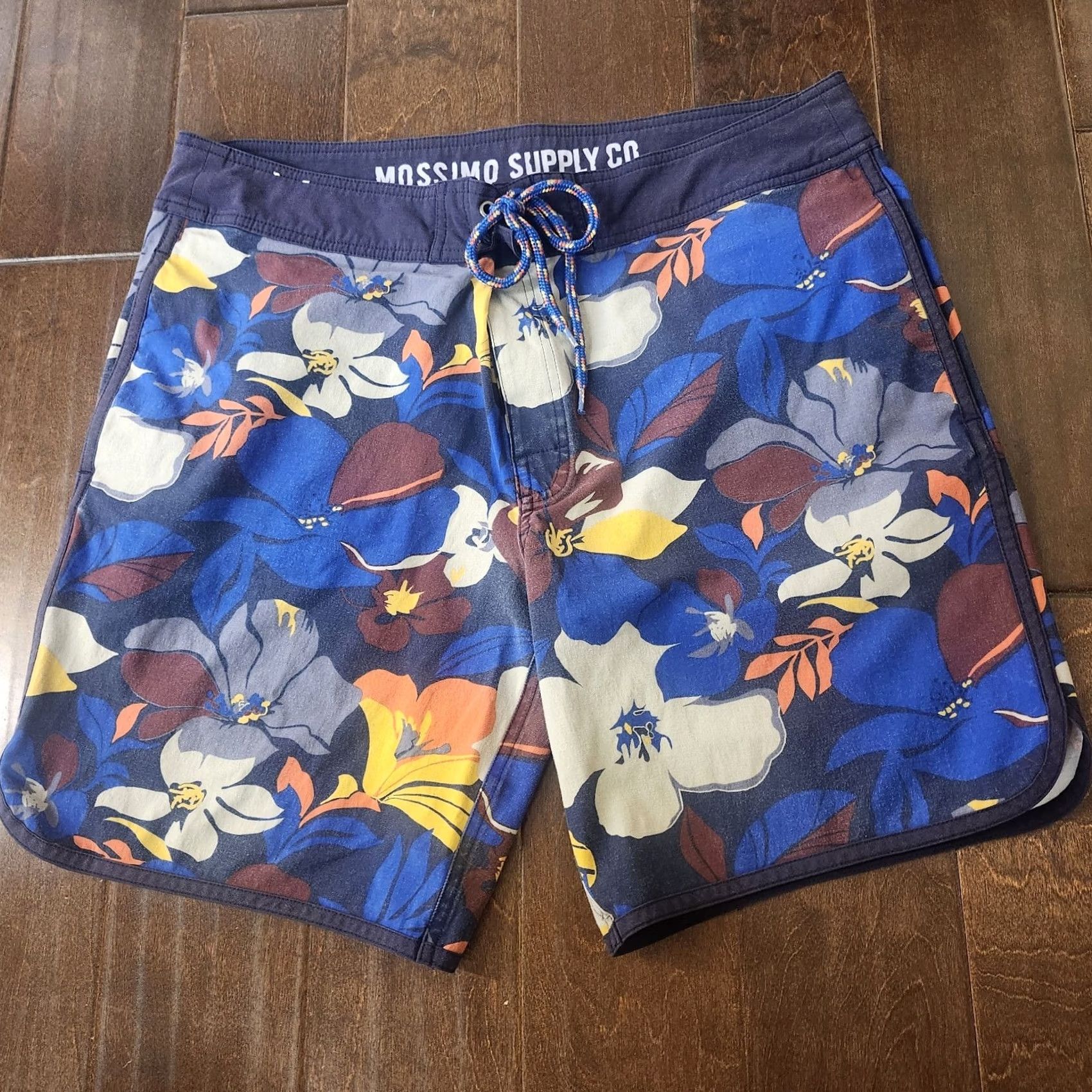Mossimo Mossimo Supply Co Swim Trunks Mens 38 Floral Board Shorts Beach Surf Multicolor Pockets Drawstring Comfortable Fit Size US 38 / EU 54 - 2 Thumbnail