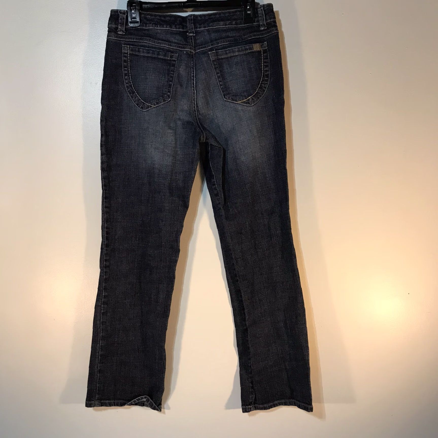 Nine West VINTAGE? No. Nine West Mid-Rise Bootcut Jeans Dark Wash Denim Women’s Size 12 Short EUC Size 34" / US 12 / IT 48 - 3 Thumbnail