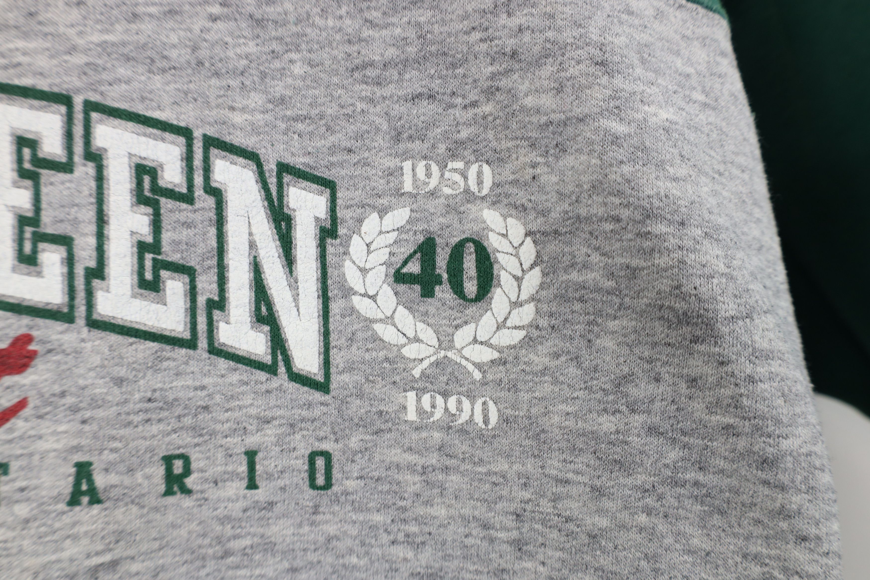 Vintage Vintage 90s Evergreen Red Bay Canada Collared Sweatshirt Size US L / EU 52-54 / 3 - 5 Thumbnail