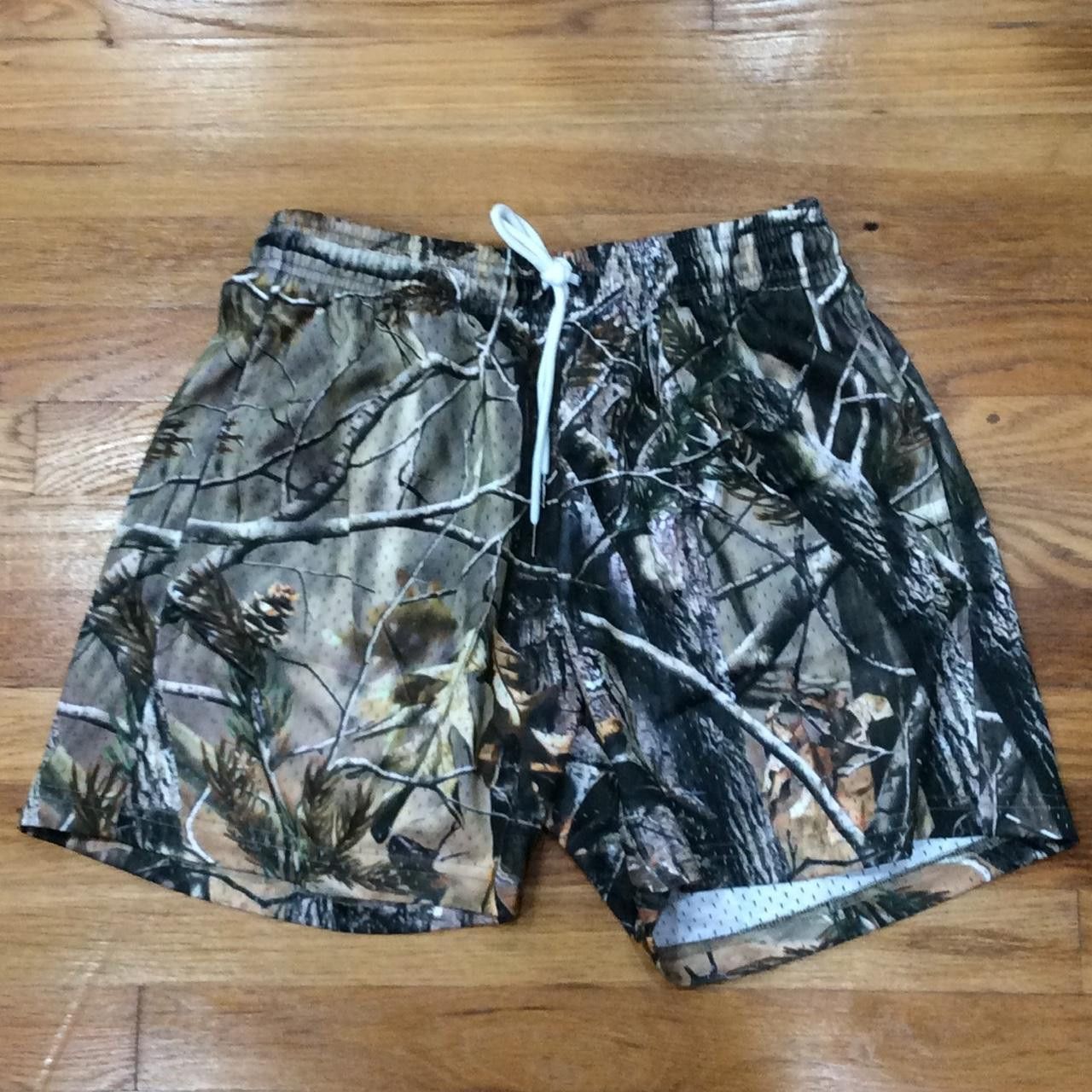 Other Camoflauge Shorts Size US 32 / EU 48 - 1 Thumbnail