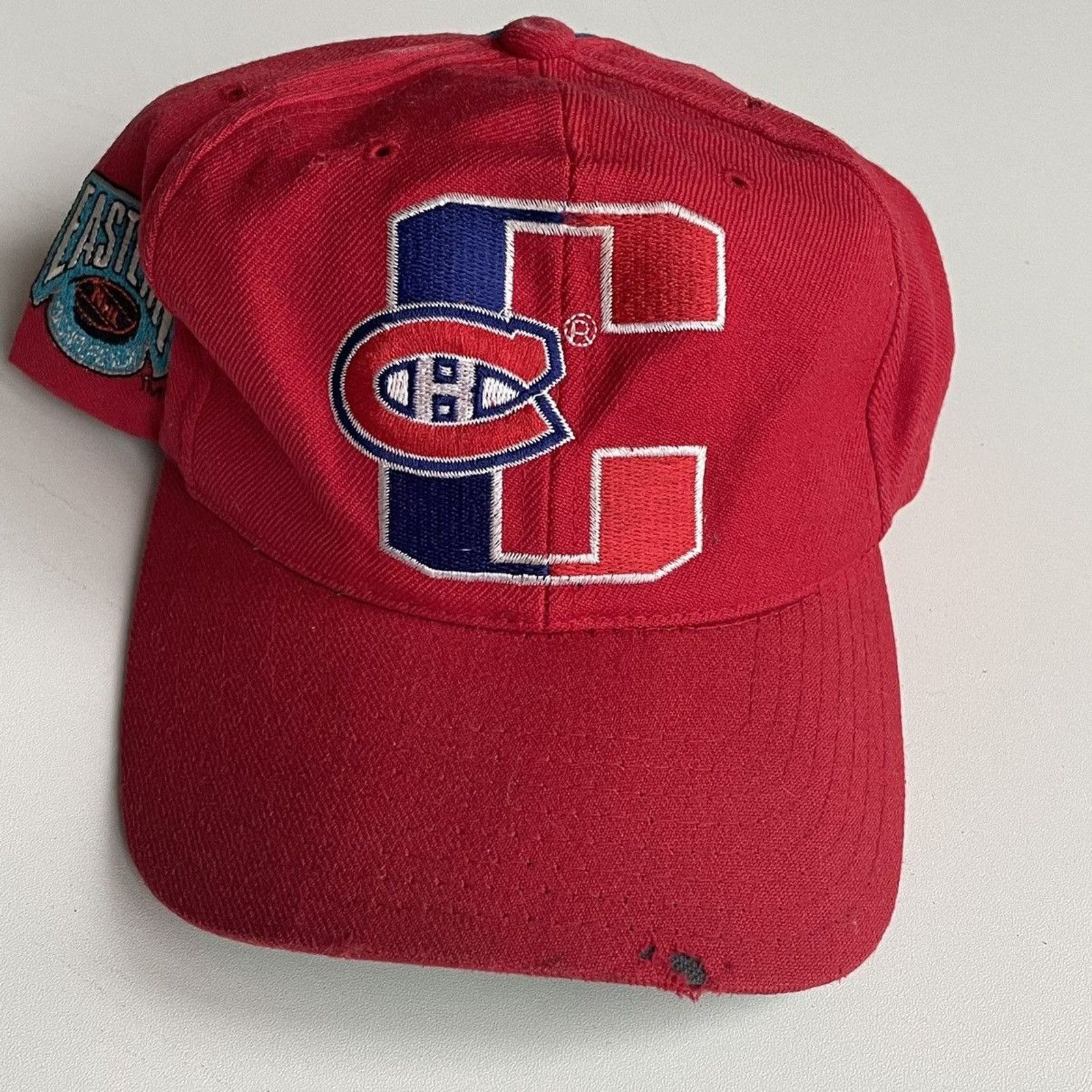 NHL Vintage 1990s Montreal Canadien Embroidered NHL Snapback Hat Size ONE SIZE - 2 Thumbnail