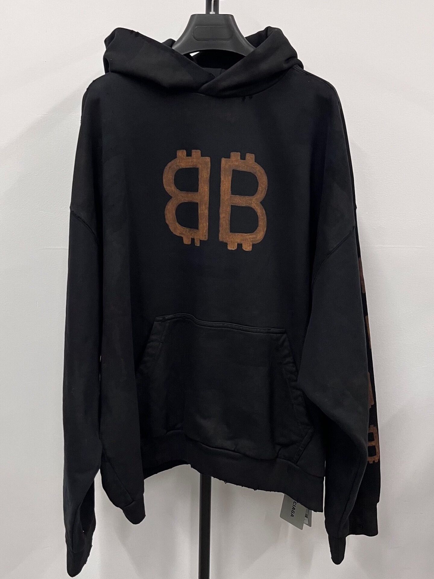 Balenciaga balenciaga bitcoin hoodie in black Size US M / EU 48-50 / 2 - 1 Thumbnail