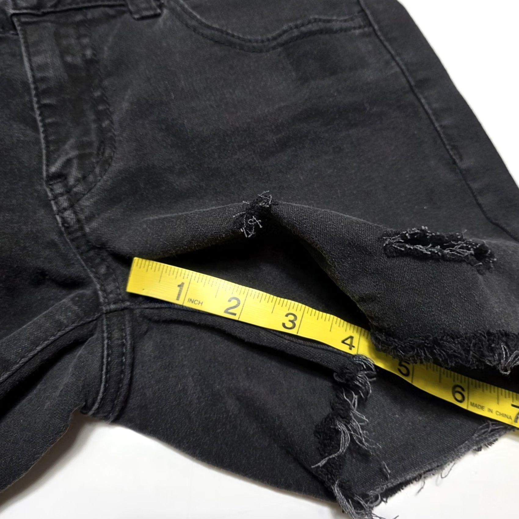 American Eagle Outfitters American Eagle Outfitters Black Jegging Denim Jean Shorts Women’s 6 Size 28" / US 6 / IT 42 - 5 Thumbnail