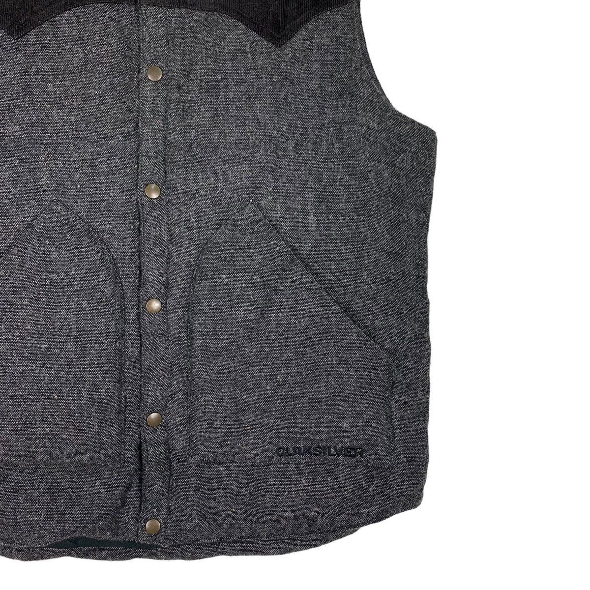 Quiksilver QUIKSILVER Vest #0415-C19 Size US L / EU 52-54 / 3 - 4 Thumbnail