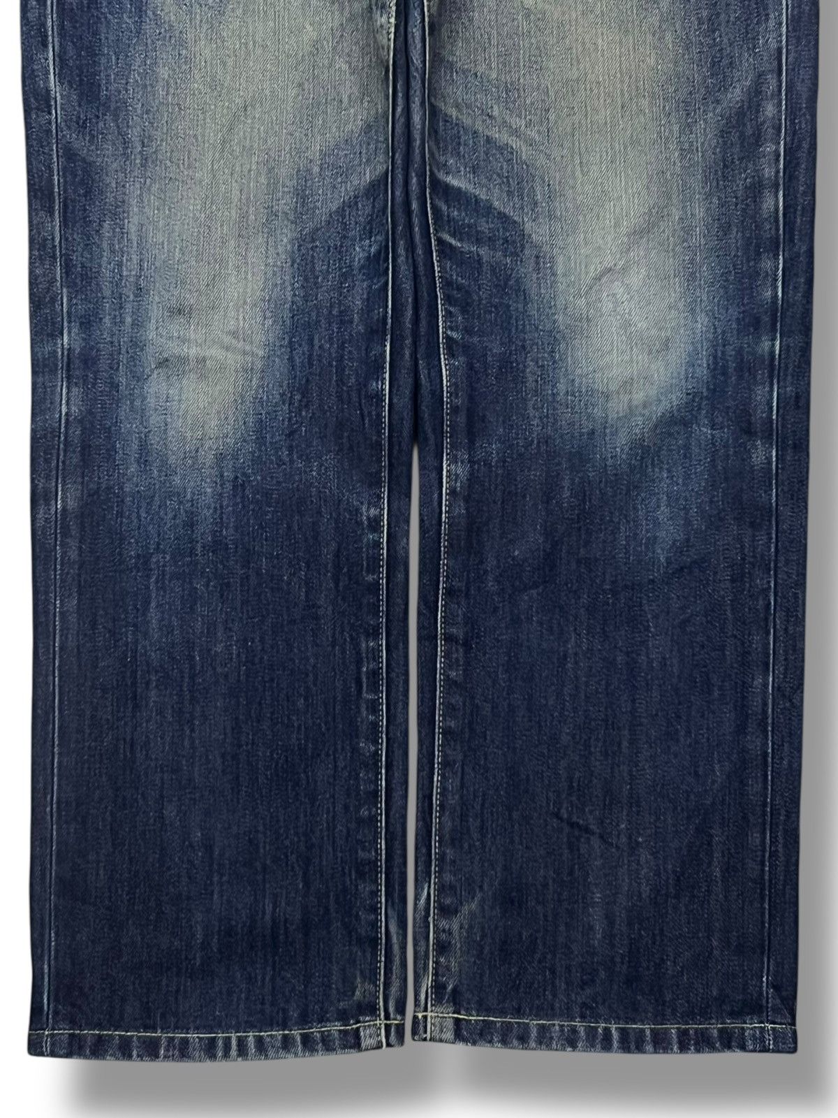 Uniqlo Vintage Uniqlo Japan - Faded Wash, Distressed Denim Size US 33 - 6 Thumbnail