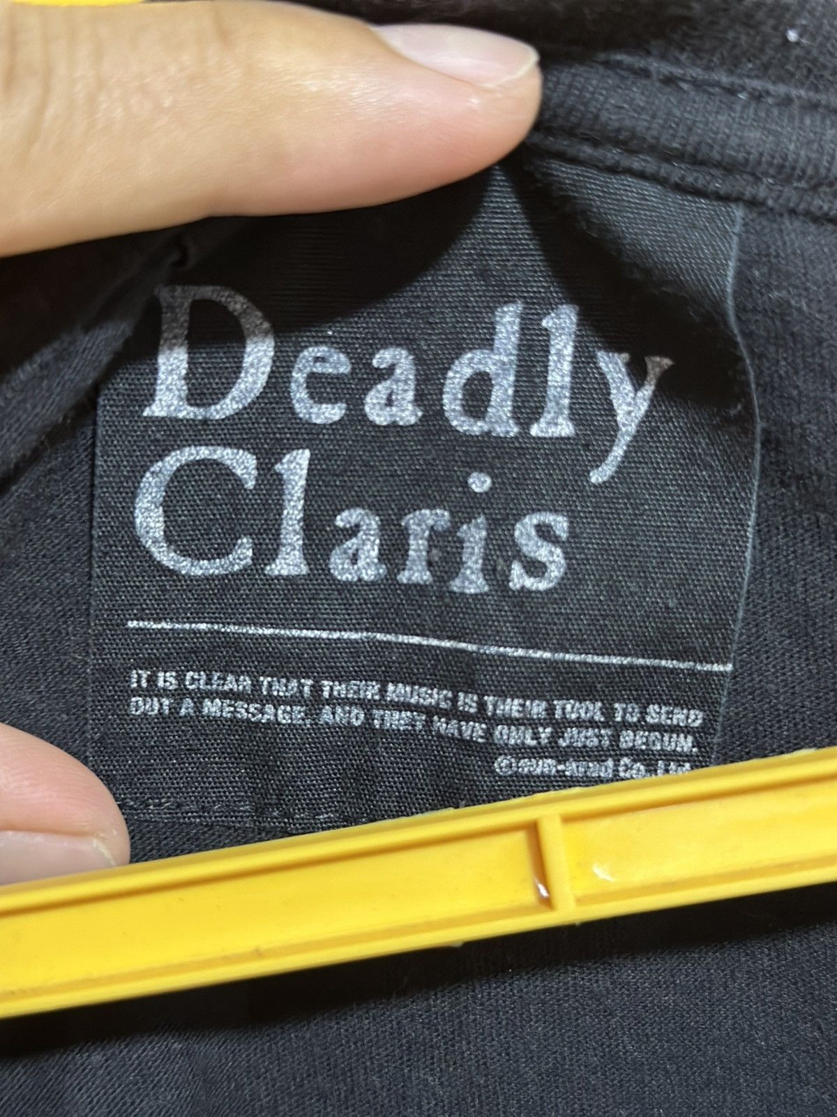 Band Tees × Japanese Brand × Vintage Vintage Dir En Grey Deadly Claris Faded Tee Size US M / EU 48-50 / 2 - 5 Thumbnail