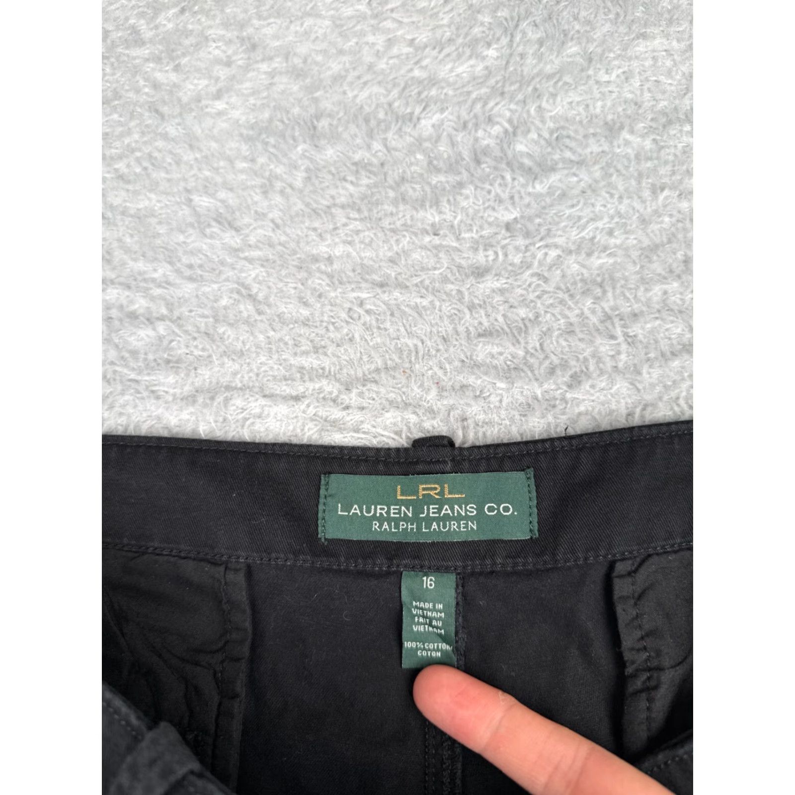 Ralph Lauren Lauren Ralph Lauren Shorts Women 16 Black Chino Twill Cotton Blend LRL Hike 36x7 Size 38" / US 16 / IT 52 - 7 Thumbnail