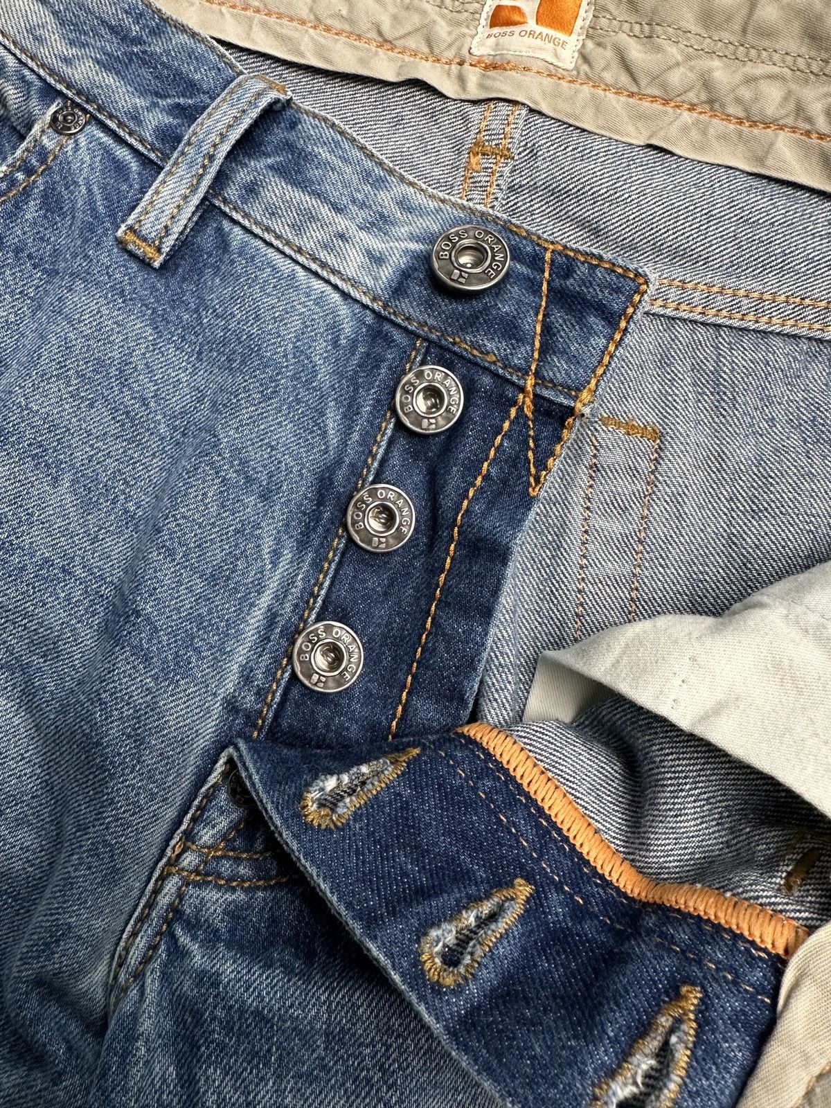 Hugo Boss HUGO BOSS Distressed Jeans Regular Fit Denim Pants size 34 Size US 34 / EU 50 - 4 Thumbnail