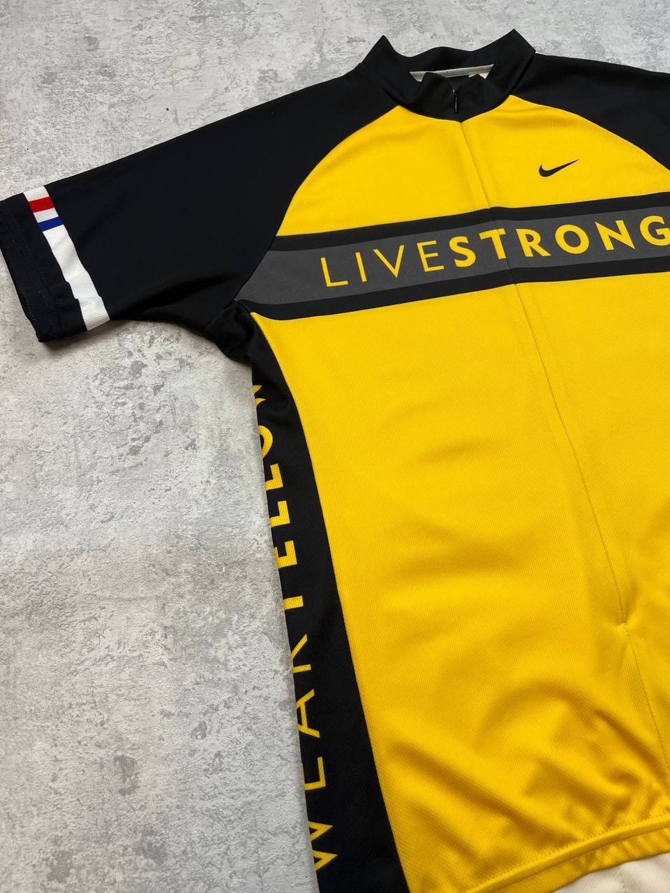 Nike Vintage Nike Livestrong Cycling Jersey Size US XL / EU 56 / 4 - 4 Thumbnail