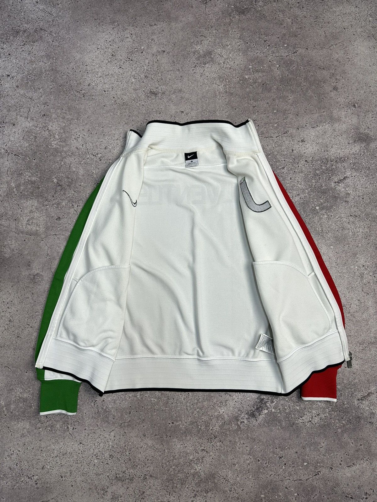 Nike × Vintage Vintage Nike Juventus Blokecore Logo Track Jacket Y2K Drill Size US M / EU 48-50 / 2 - 13 Thumbnail