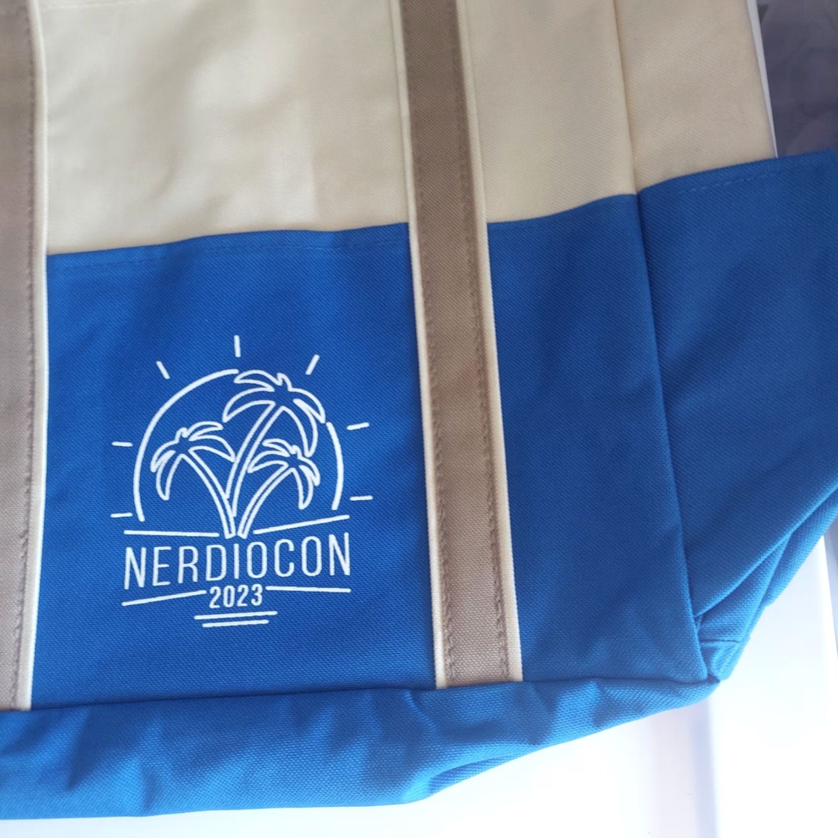 Vintage Nerdiocon 2023 Blue/White Tote Bag Hit Tote Unisex Adults White/Blue Convention Travel Casual B29 Size ONE SIZE - 6 Thumbnail