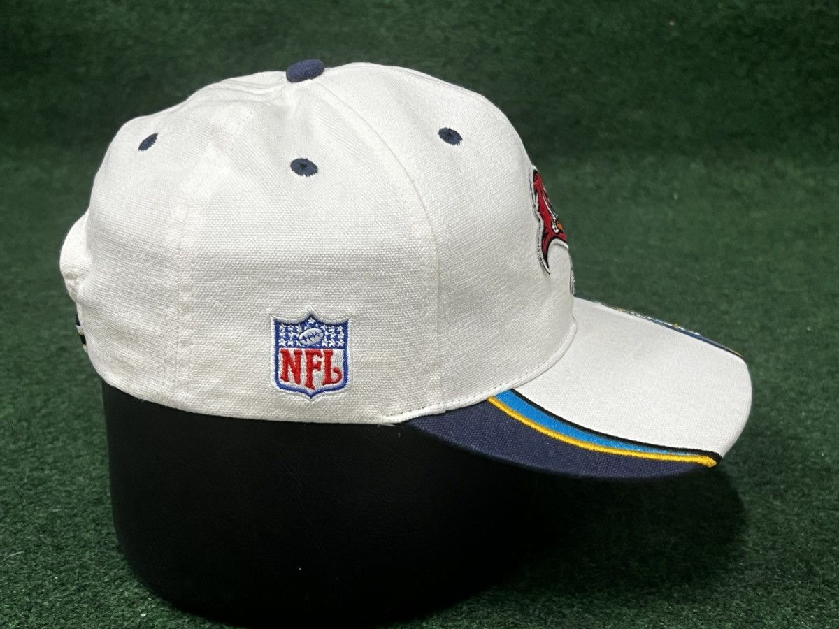 NFL × Reebok × Vintage Vintage Tampa Bay Buccaneers Super Bowl XXXVII Champions Hat Size ONE SIZE - 4 Thumbnail