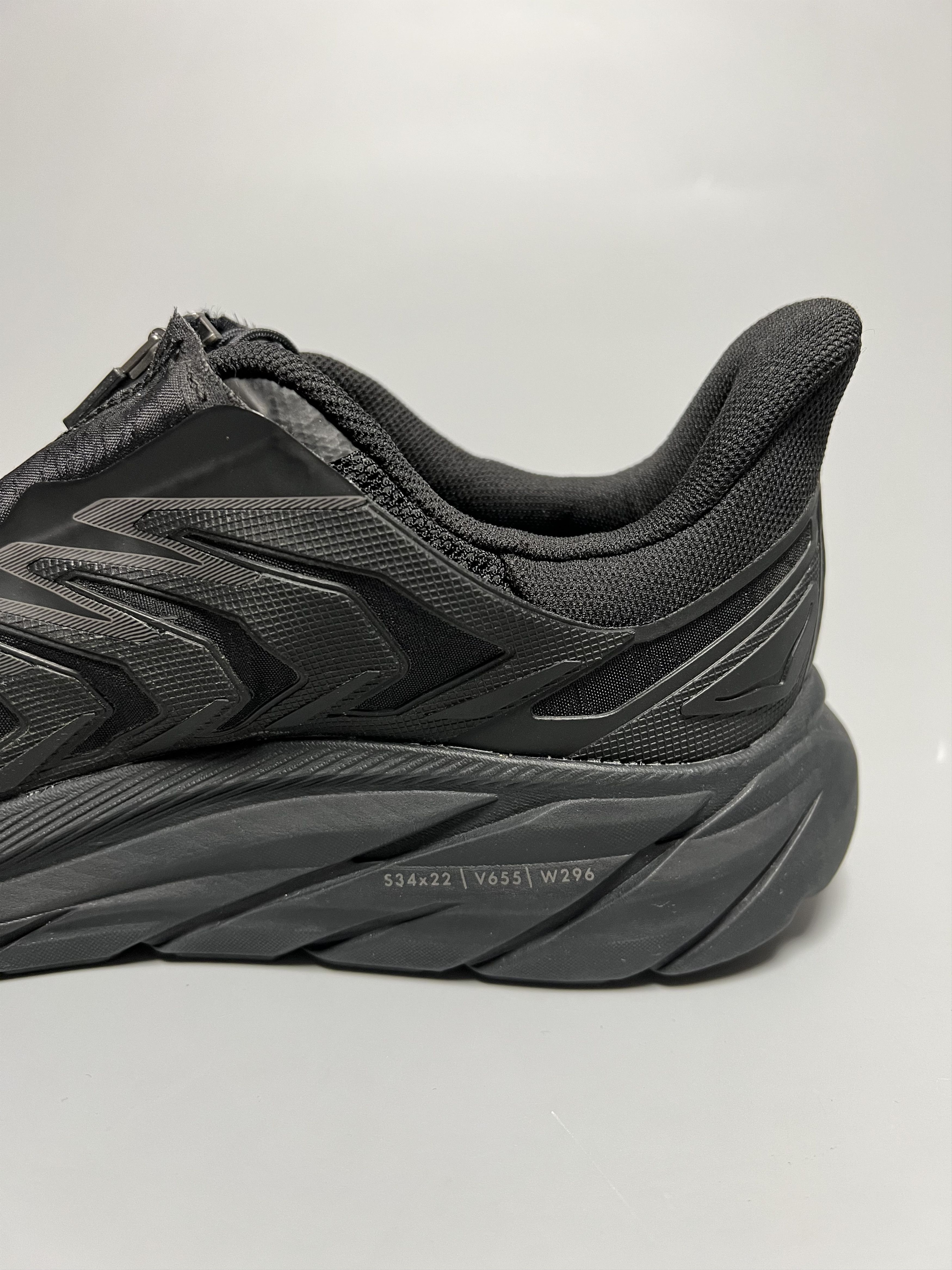 Hoka Hoka One One U Project Clifton Women's Running Shoes Size US 6 / IT 36 - 11 Thumbnail