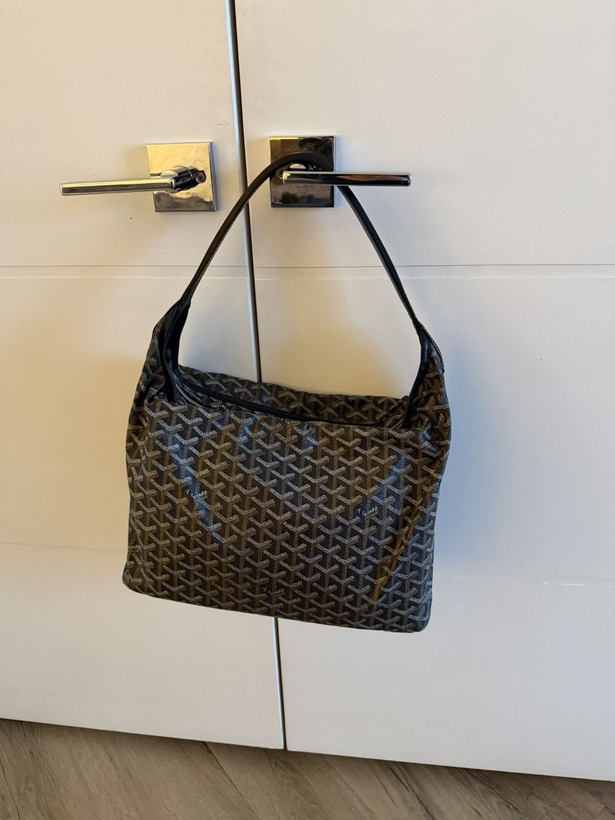 Goyard Goyard Hobo Fidji Zip Closure Bag (Black) Size ONE SIZE - 6 Thumbnail