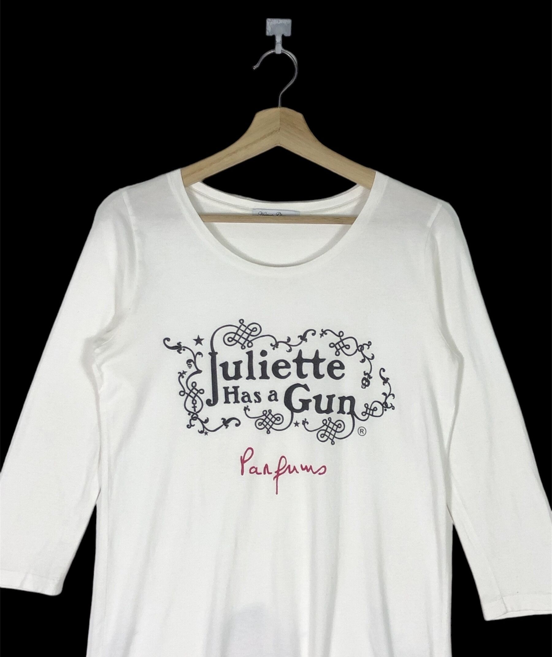 Hysteric Glamour RARE🔥HYSTERIC X JULIETTE HAS A GUN PARFUMS TOPS Size M / US 6-8 / IT 42-44 - 3 Thumbnail