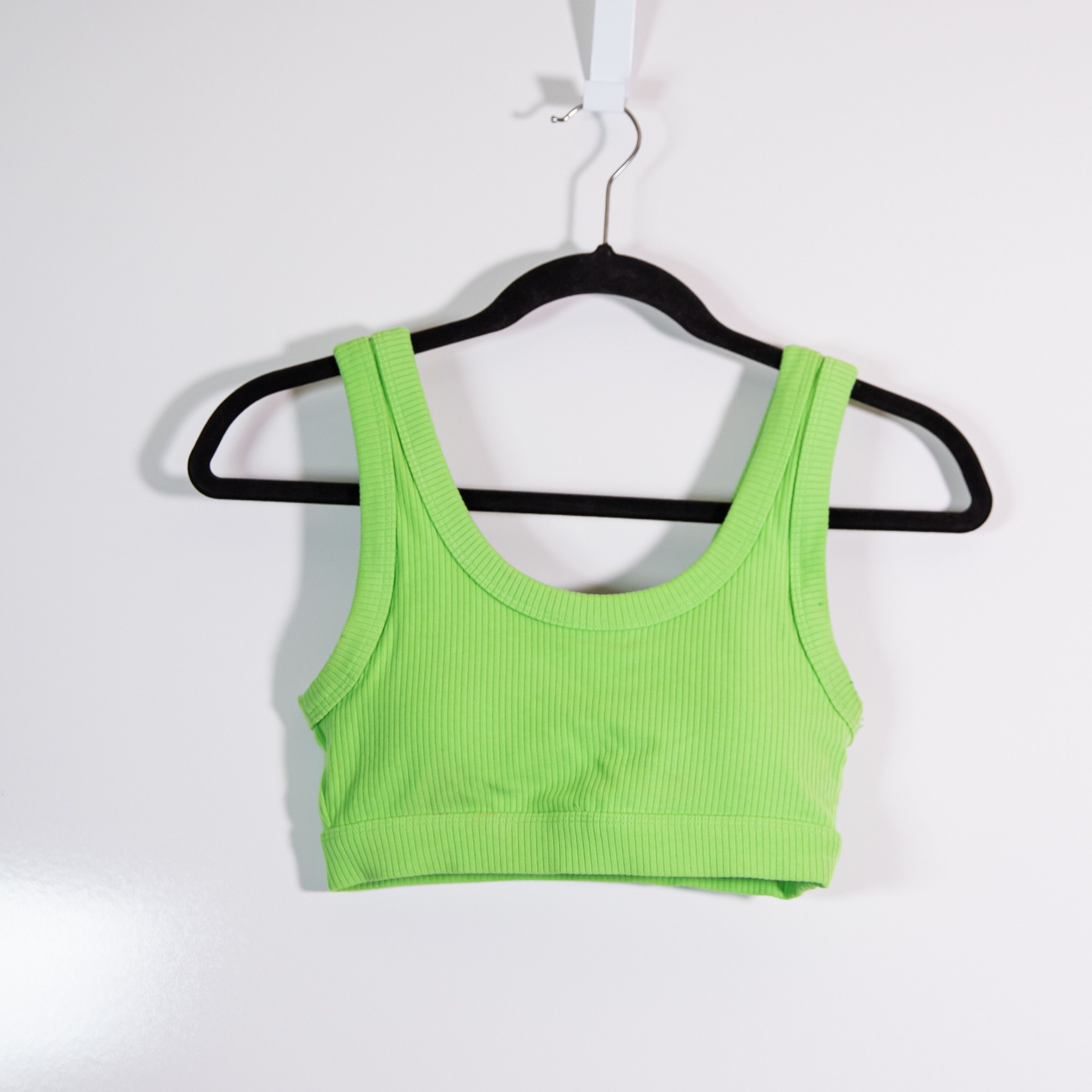 Alo Yoga Alo Yoga Women's Wellness Ribbed Scoop Size XS / US 0-2 / IT 36-38 - 1 Thumbnail