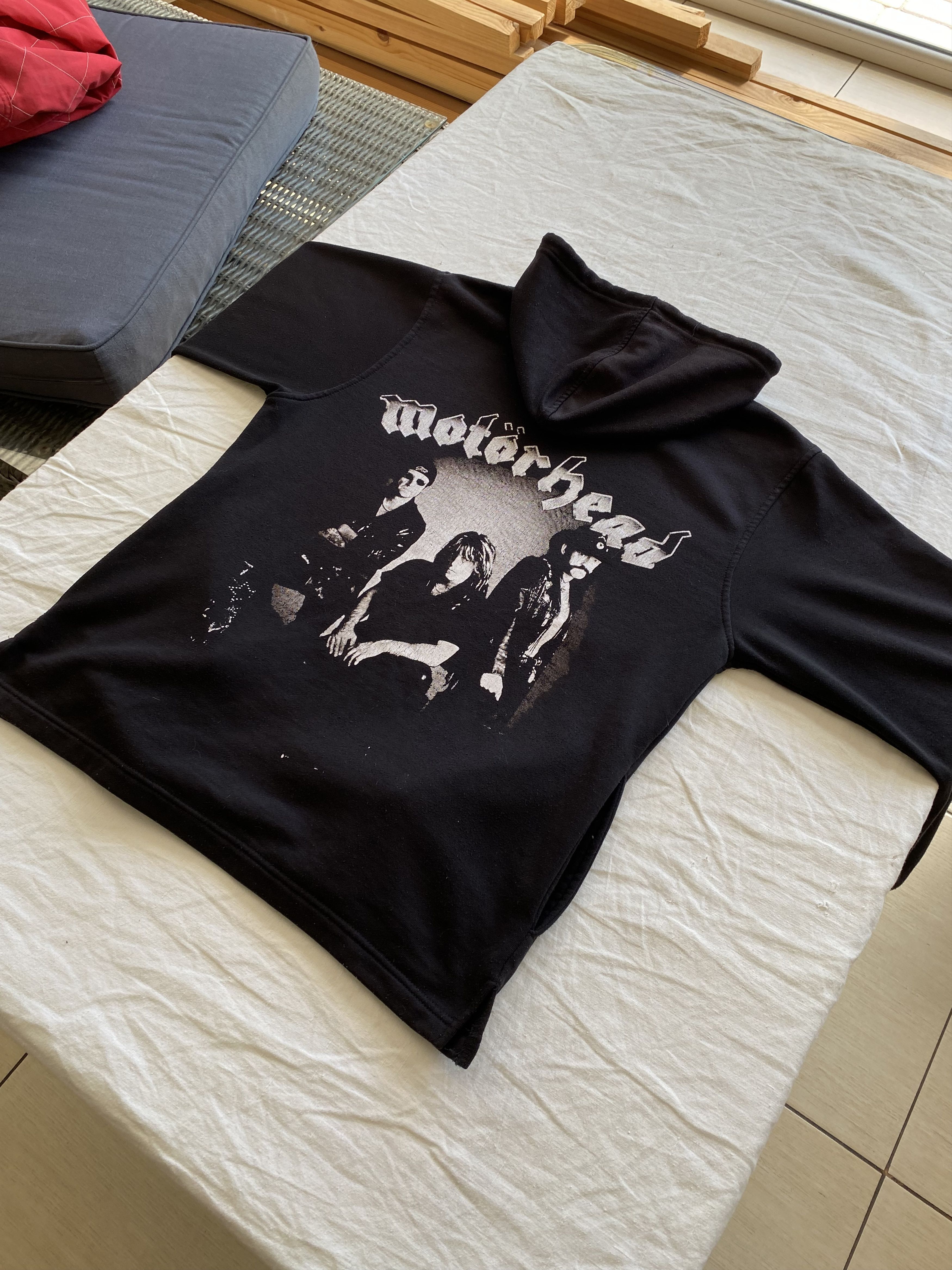 Band Tees Motorhead Vintage 2000s Rock Band Hoodie Size US S / EU 44-46 / 1 - 24 Thumbnail