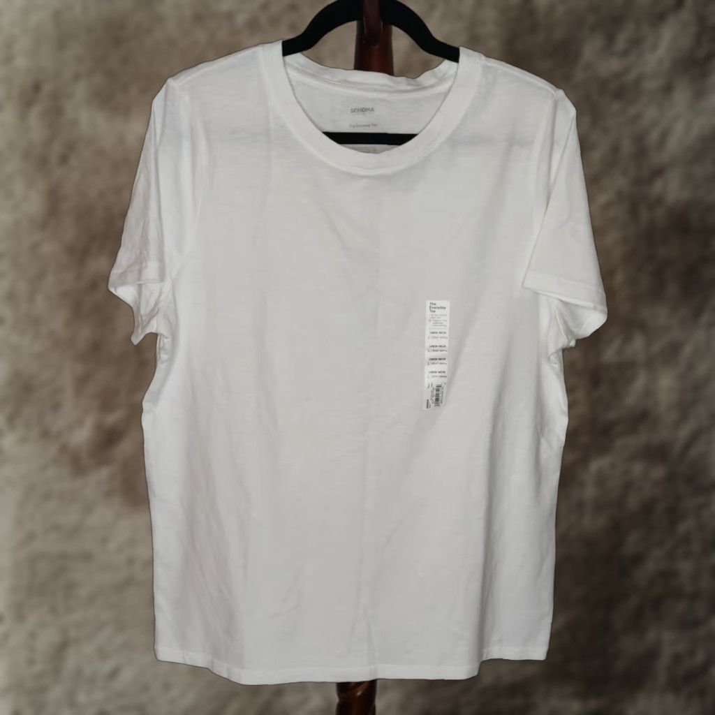 White vintage embroidered shirt #vintage #Kathy Che..., image size:1024x1024