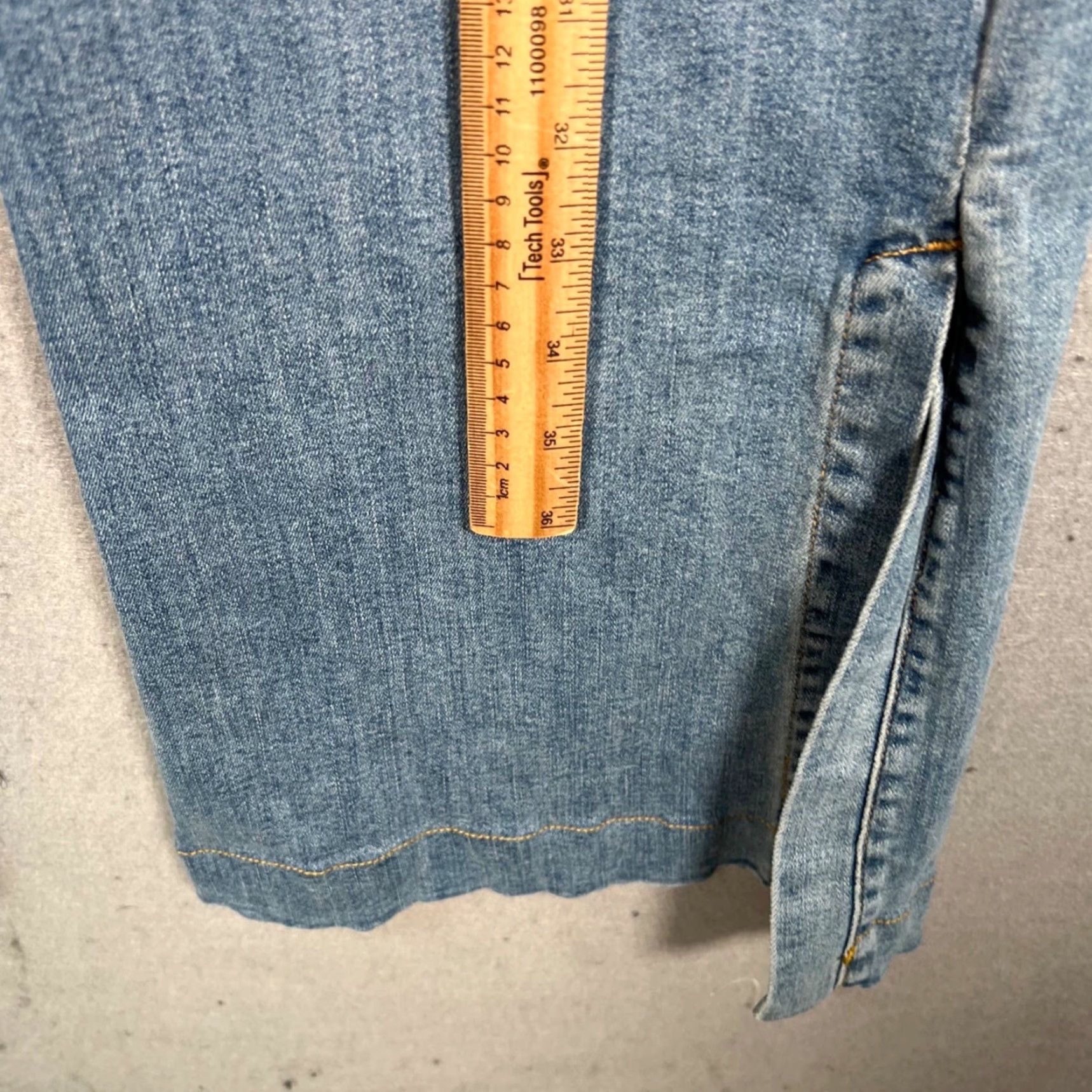Ramy Brook Ramy Brook Womens Jeans 28 Light Wash Denim With Slit Flared High Rise 32 In Inseam Blue Cotton Blend Pants - Men/Women? Size 28" / US 6 / IT 42 - 7 Thumbnail