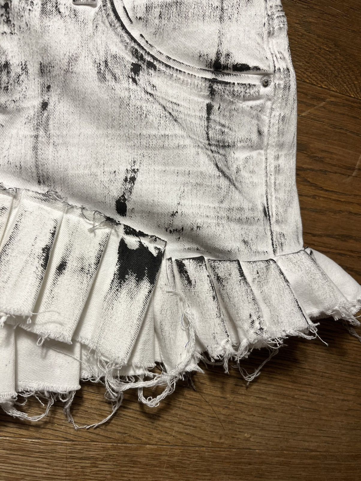 Miu Miu Custommade skirt | mini skirt | mini rock Size 24" / US 00 / IT 34 - 8 Thumbnail