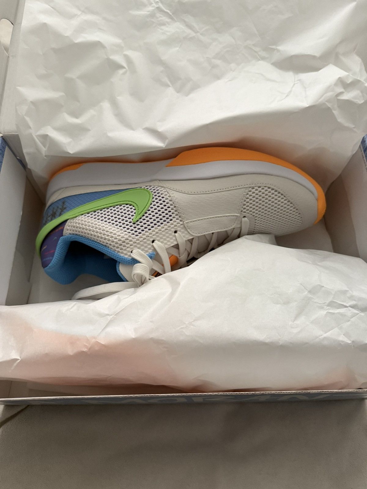Nike New Ja Morant 1 family trivia Size US 9.5 / EU 42-43 - 8 Thumbnail