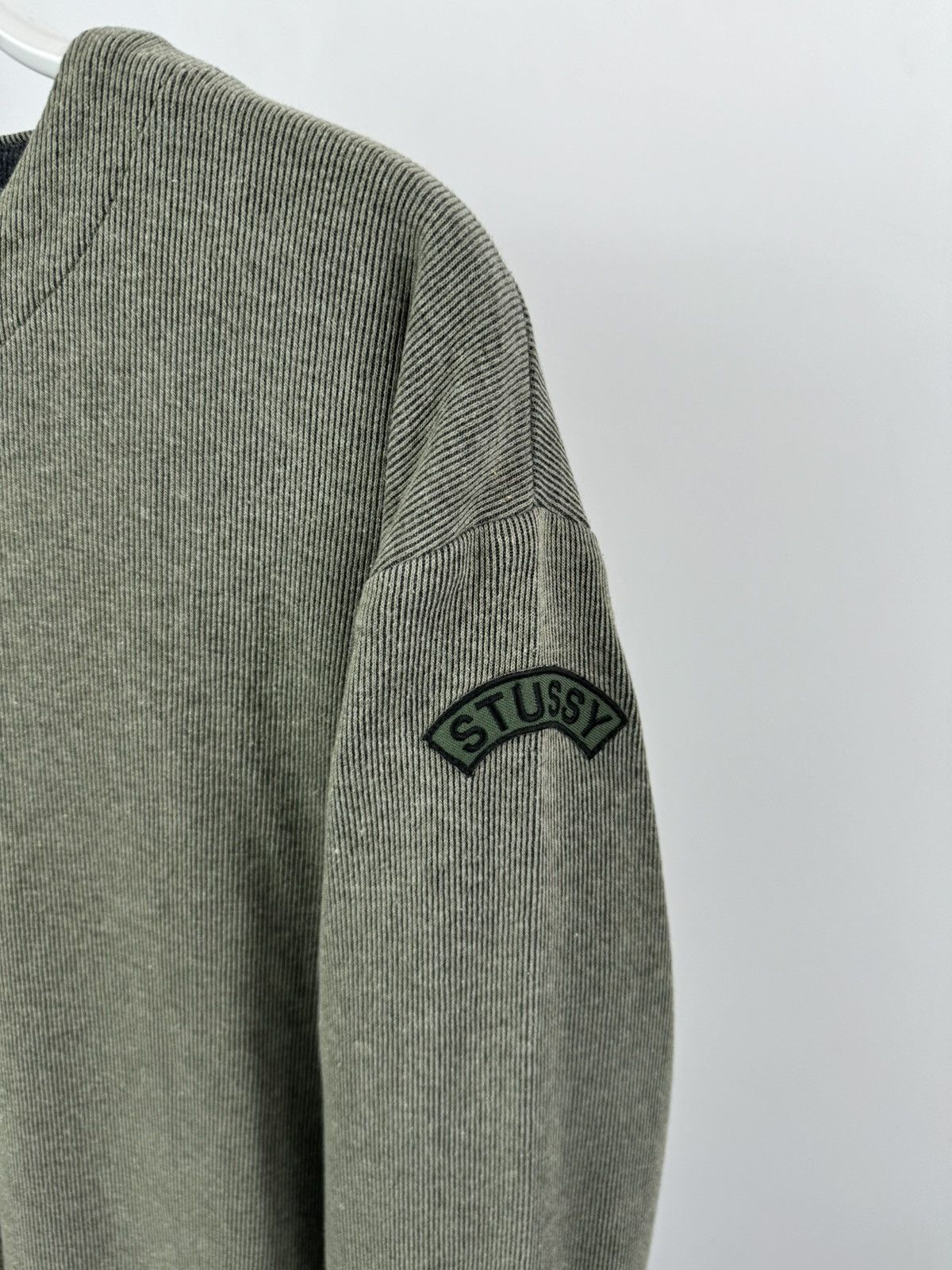 Stussy Vintage Stussy V-Neck Jumper Made In USA Size US L / EU 52-54 / 3 - 4 Thumbnail