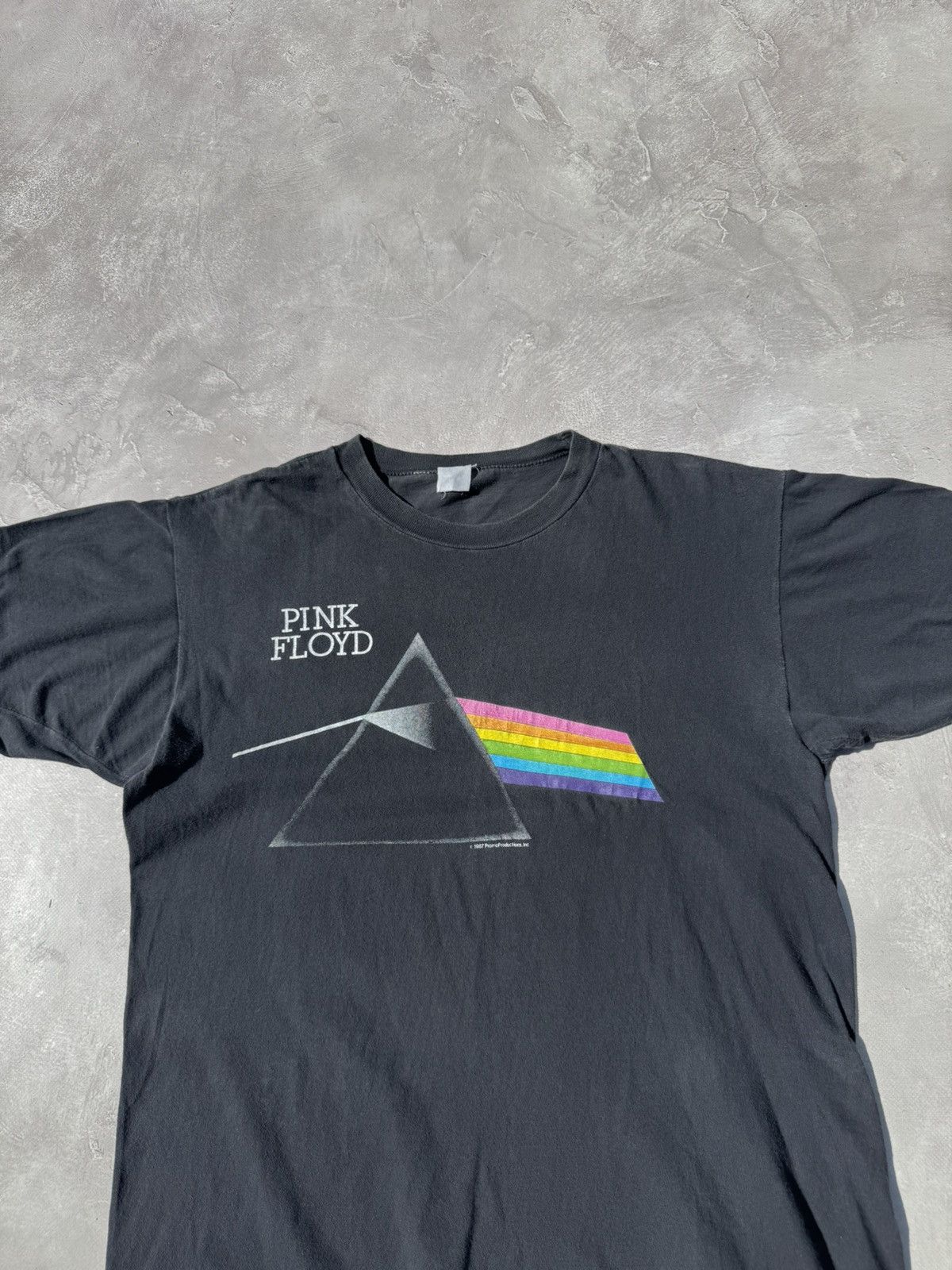 PINK FLOYD ツアーTシャツ　アメリカ　カナダ　1987 ビンテージ 1987 Pink Floyd Tour Tee – Classic Rock Couture