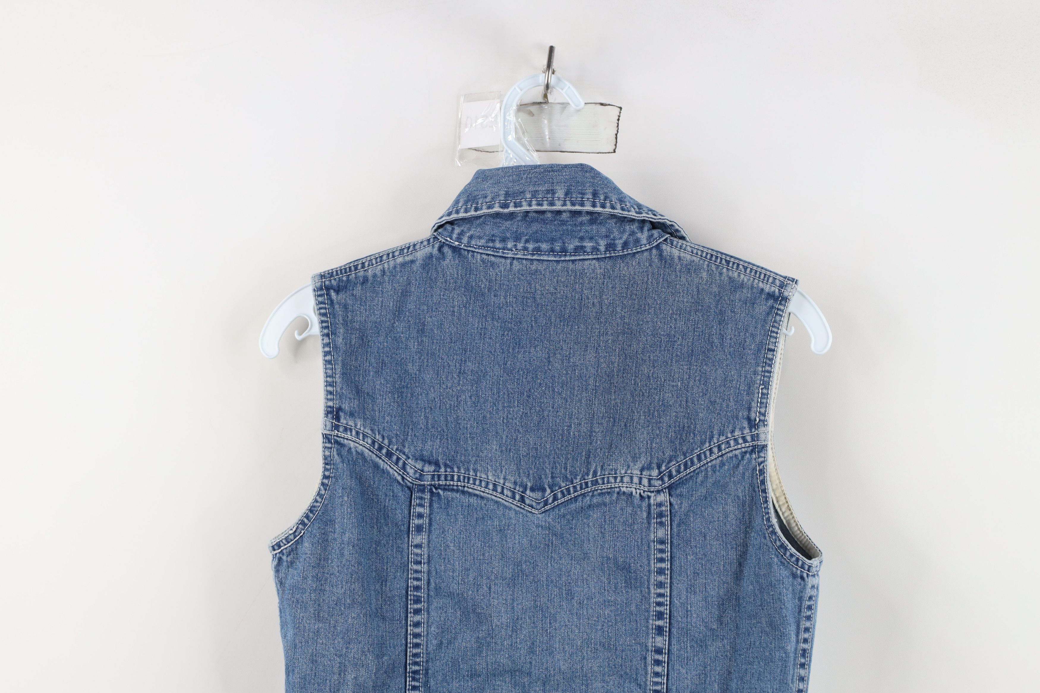 DKNY Vintage 90s DKNY Sleeveless Western Denim Jean Button Shirt Size S / US 4 / IT 40 - 14 Thumbnail