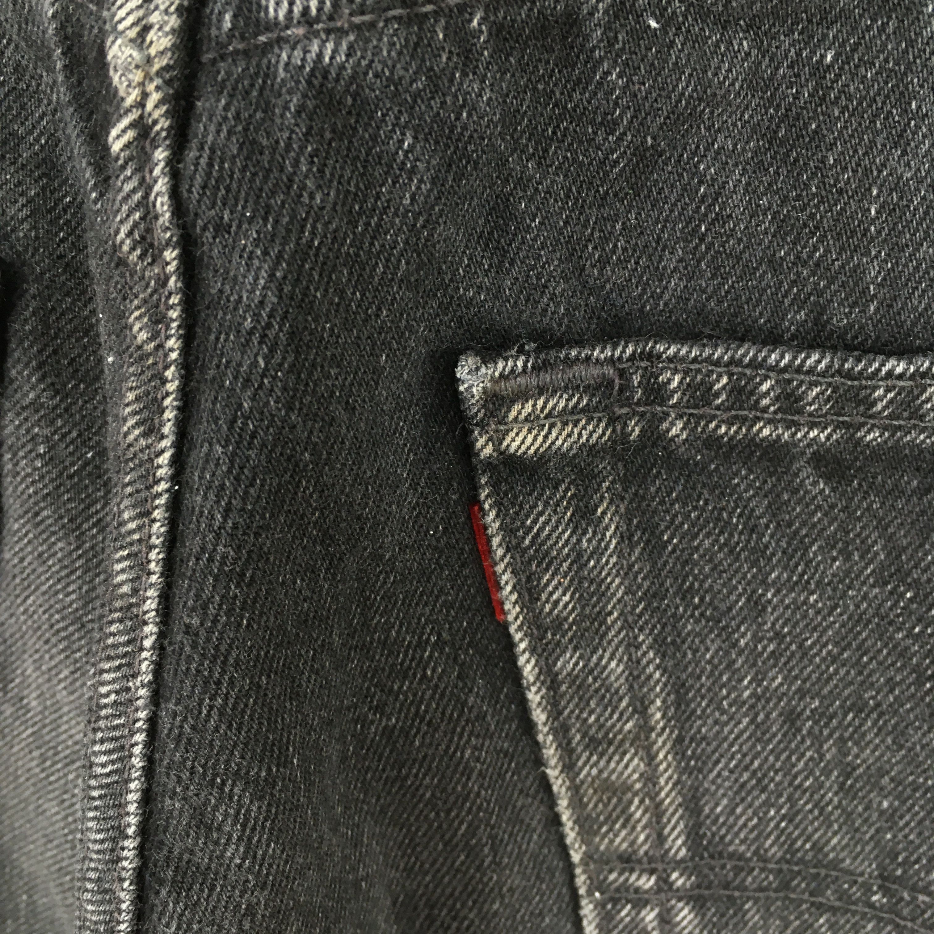 Levi's Size 28x32 Vintage 90s Levi's 501 Distressed Jeans S325 Size US 28 / EU 44 - 10 Thumbnail