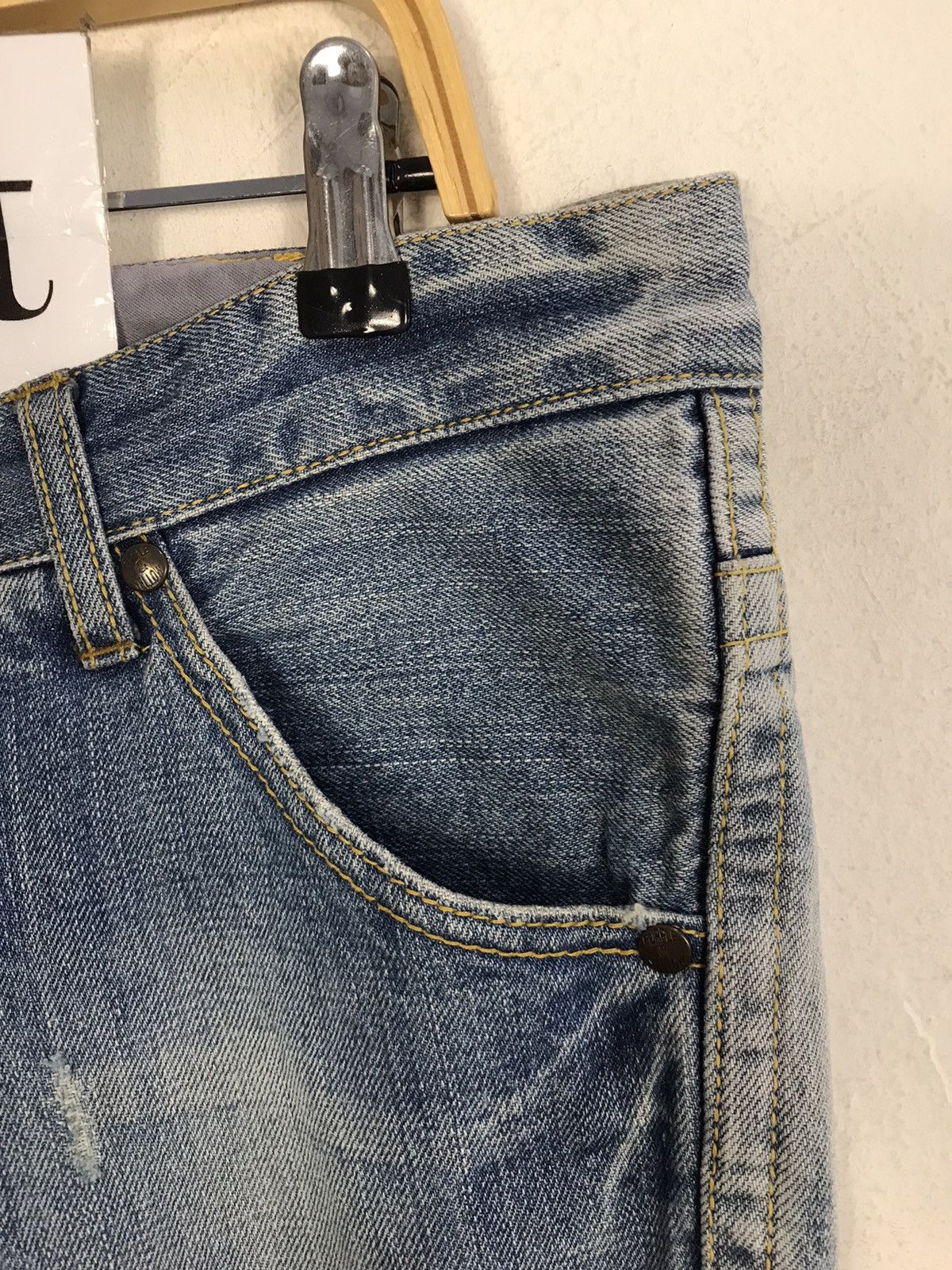 Japanese Brand Vintage Purple & Yellow Distressed Short Pants Zipper Style Size 34" / US 12 / IT 48 - 7 Thumbnail