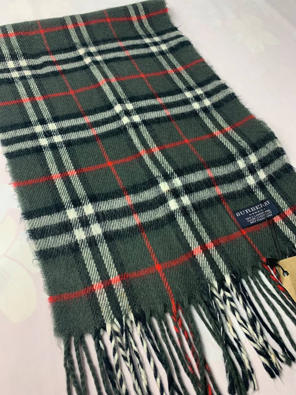 Vintage Burberry Scarf / Muffler / Neckwear Size ONE SIZE - 5 Thumbnail
