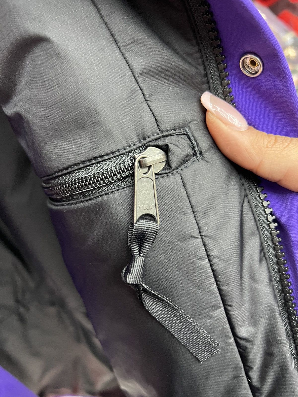 Gucci Gucci x Northface Red/Purple Windbreaker Size US M / EU 48-50 / 2 - 16 Thumbnail
