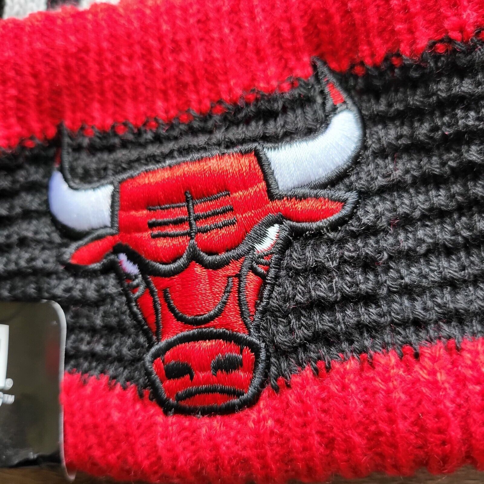 NBA NWT Chicago Bulls Waffle Knit Sports Beanie Fleece Lined Size ONE SIZE - 3 Thumbnail