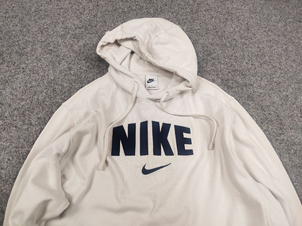 Nike Nike Vintage embroidered big center swoosh logo Beige Hoodie Size US M / EU 48-50 / 2 - 5 Thumbnail