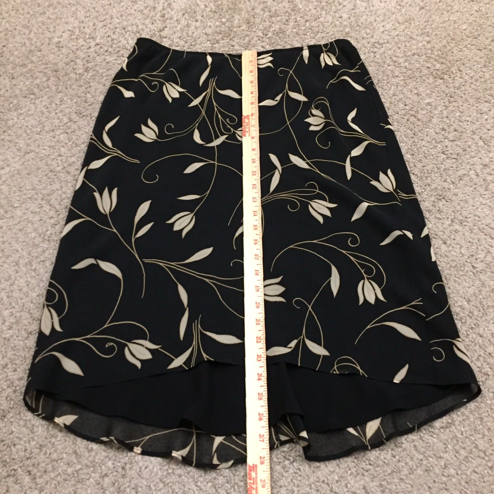 Express Express Skirt Floral Midi Lined Pull On Black Beige Large Ladies A-Line Elastic Waist Polyester Women Regular 60s? Size 36" / US 14 / IT 50 - 4 Thumbnail