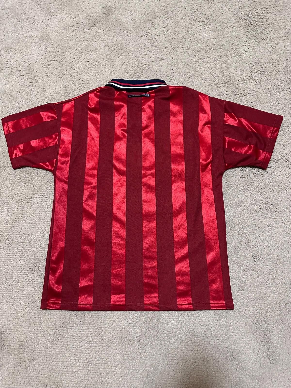 Umbro England 1997/99 Umbro Vintage Football Shirt Soccer Jersey Size US M / EU 48-50 / 2 - 7 Thumbnail