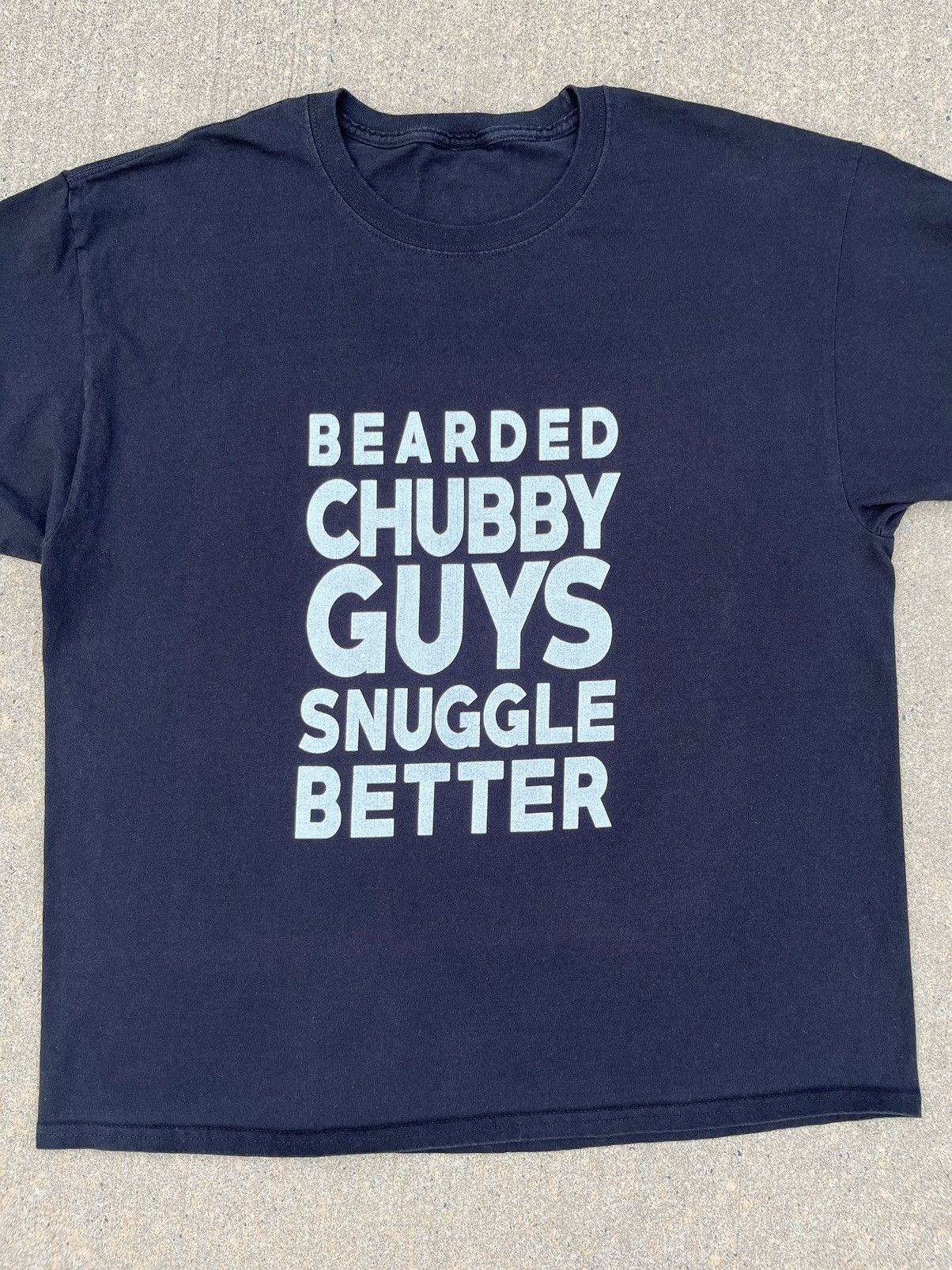 Vintage VINTAGE Y2K ADULT HUMOR “BEARDED CHUBBY GUYS” FUNNY T-SHIRT Size US XL / EU 56 / 4 - 3 Thumbnail