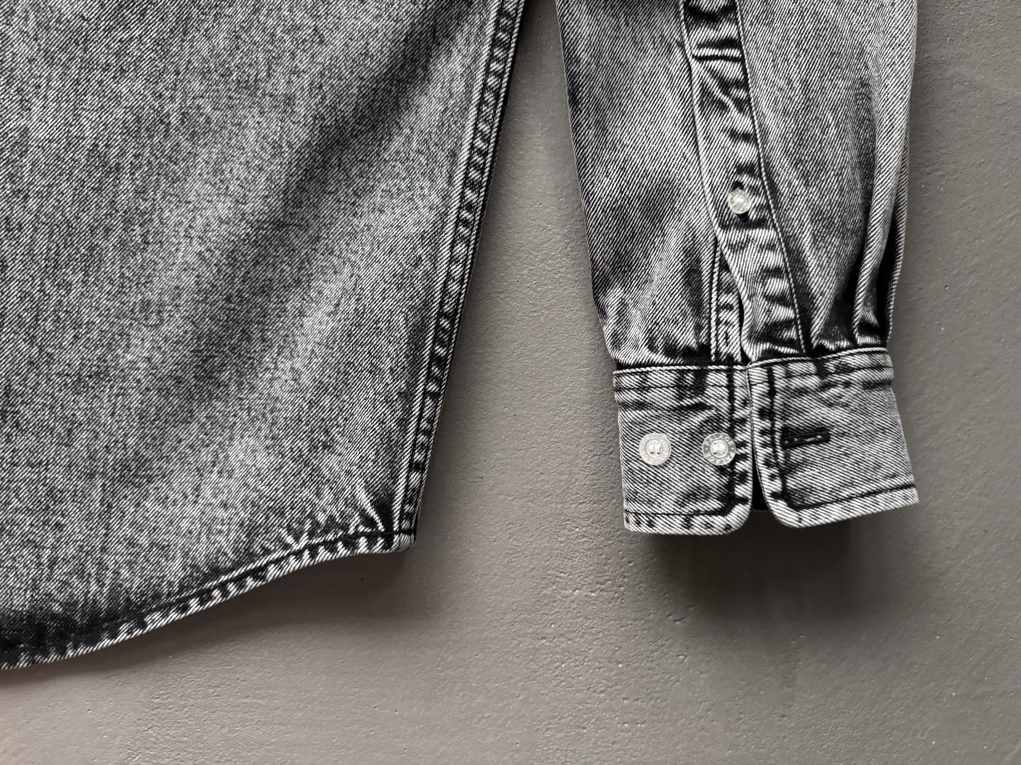 Palace Palace Denim Bossy Button Up Shirt, Stonewashed Black / Grey Size US M / EU 48-50 / 2 - 6 Thumbnail