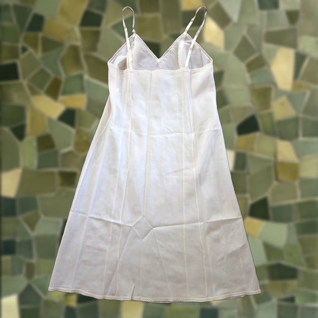 Vintage Vintage Barbizon Ivory Lace Spaghetti Strap Long Slip Nightgown Dress 36 Medium Size M / US 6-8 / IT 42-44 - 1 Thumbnail