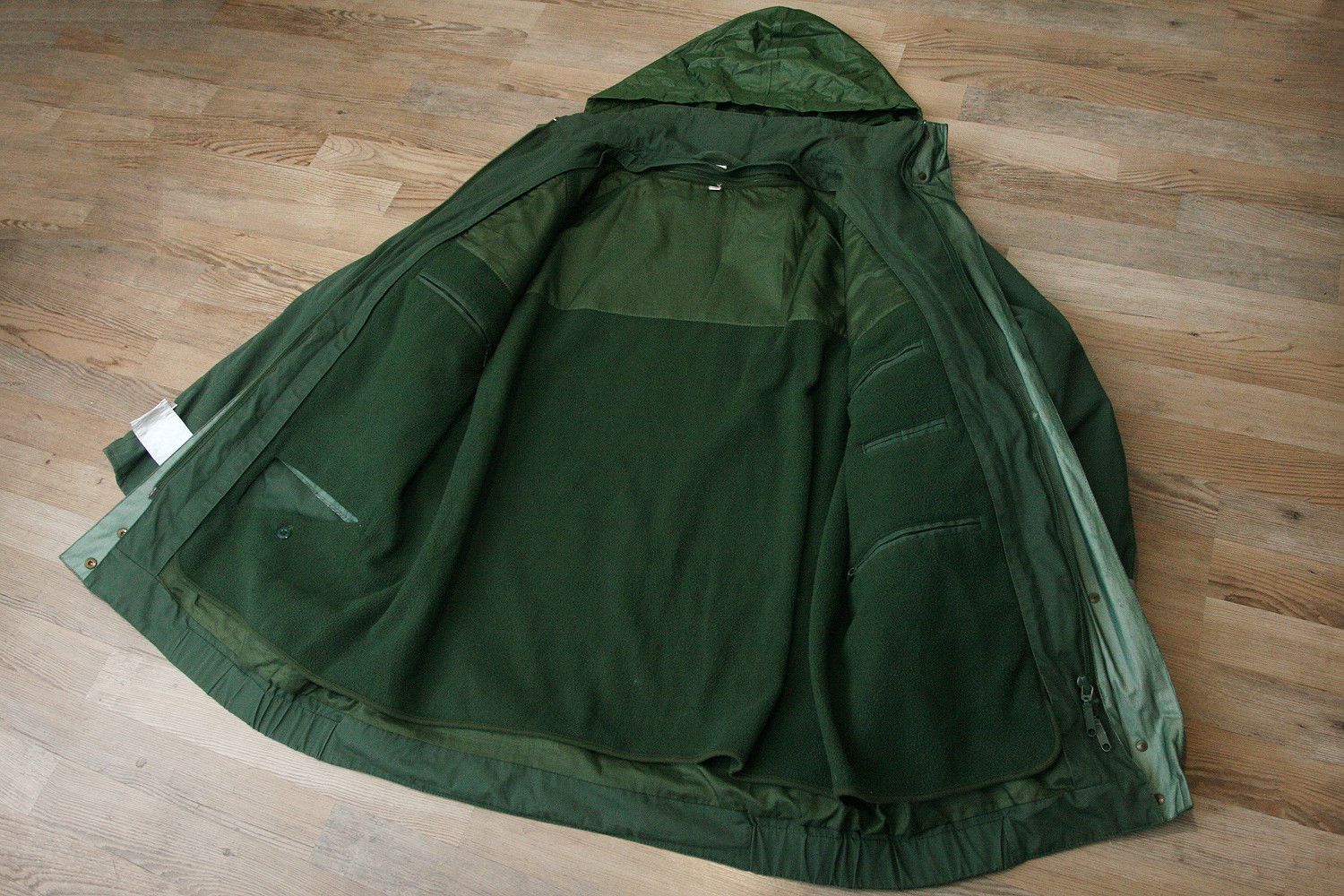Vintage Vintage German Polizei Green Gore-tex Jacket Coat Size US M / EU 48-50 / 2 - 6 Thumbnail