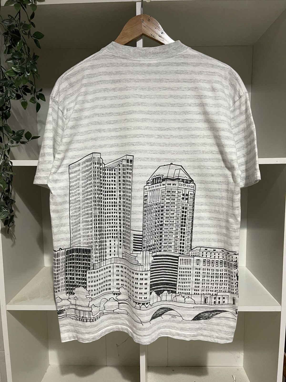 City Streets Vintage Ohio Souvenir Tshirts Size US L / EU 52-54 / 3 - 2 Thumbnail