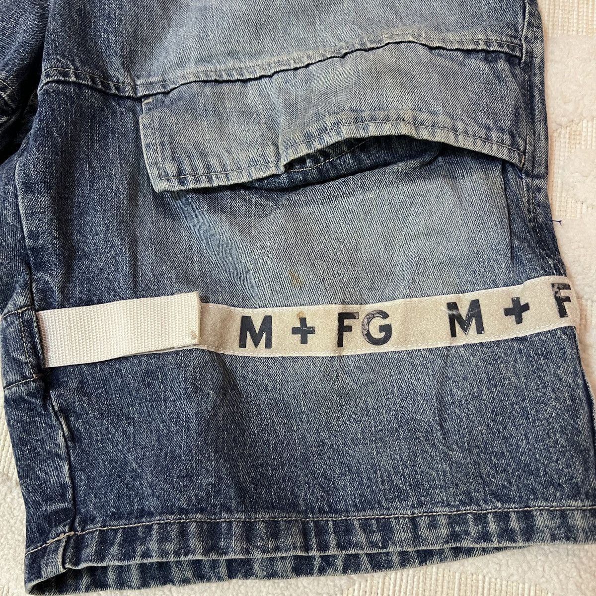 Marithe + Francois Girbaud Vintage Y2K Marithe Francois Girbaud Shuttle Tape Shorts Size US 38 / EU 54 - 2 Thumbnail